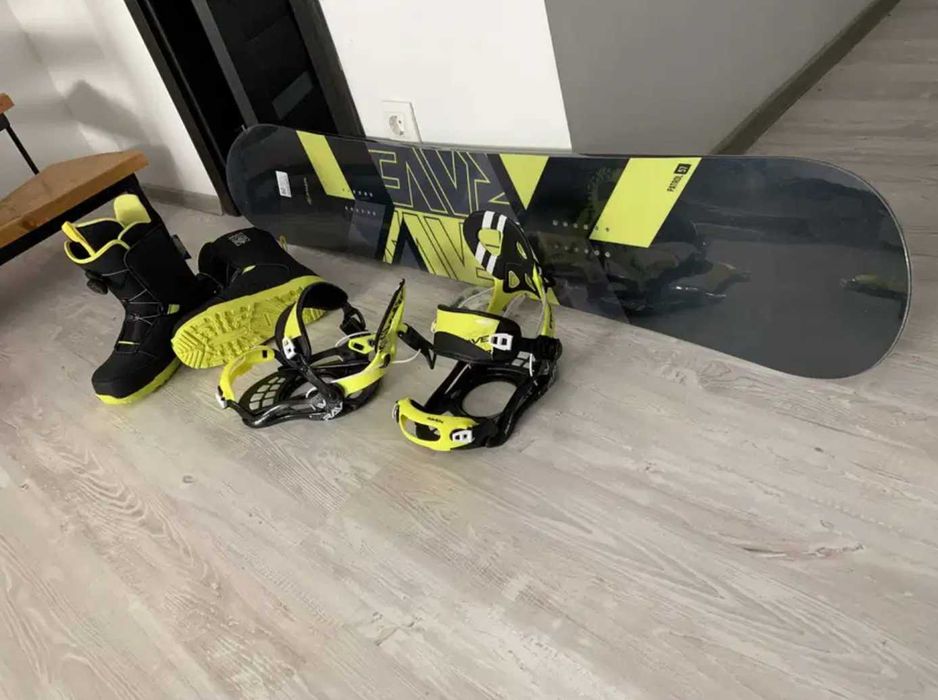 Set placa snowboard Raven + Legaturi FT400 + Boots Matrix ATOP + Husa