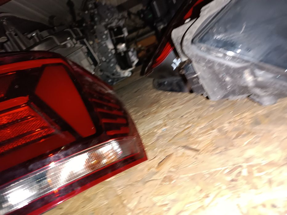 Поло 2018г стопове и фарове