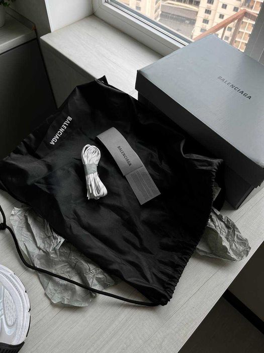 Balenciaga 10XL White Grey Dirty