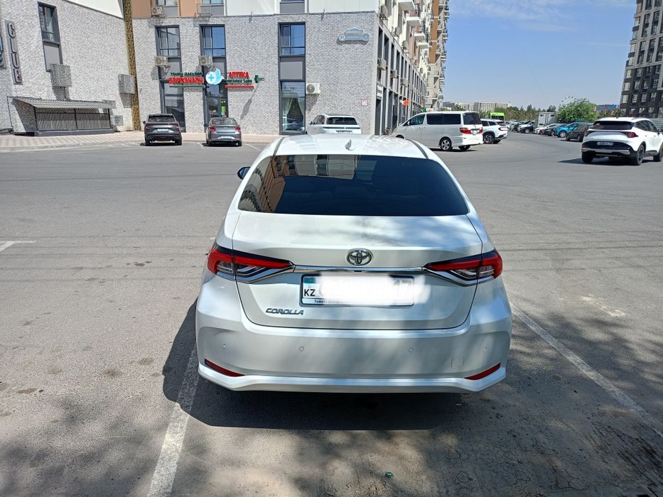 Срочно продам TOYOTA COROLLA