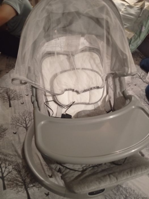 Шезлонг детский продам