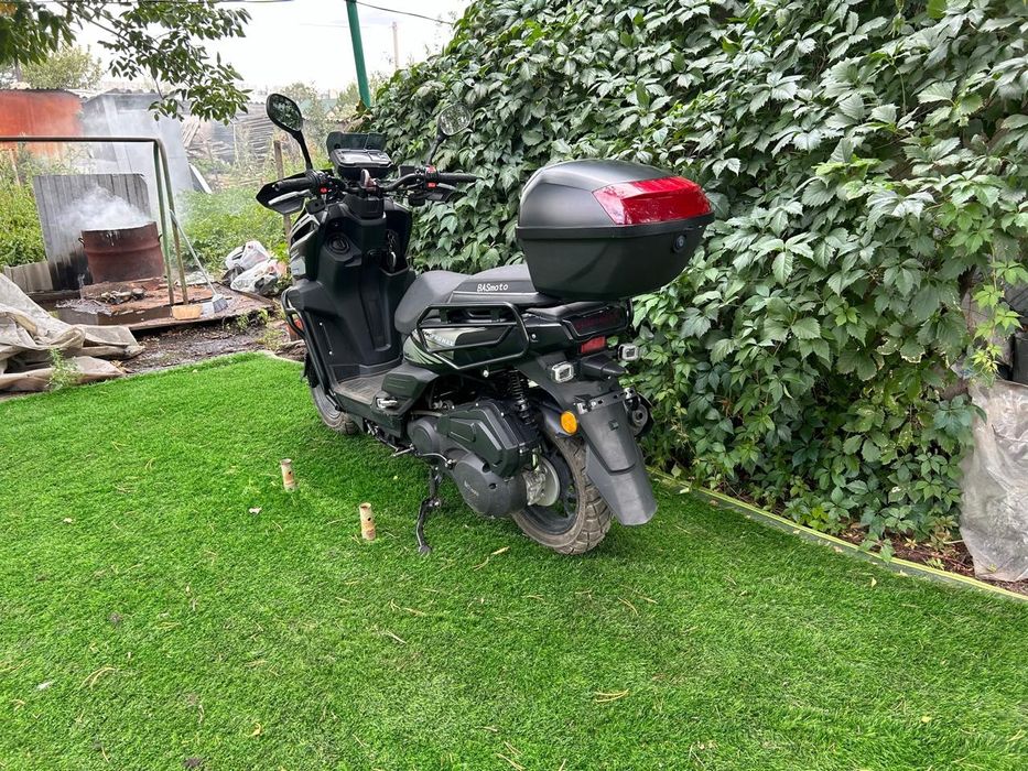 Скутер sport tank150