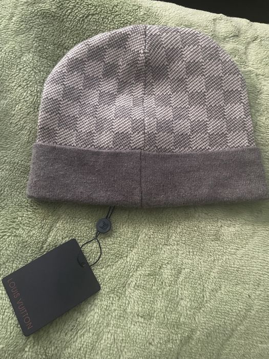 Caciula Louis Vuitton