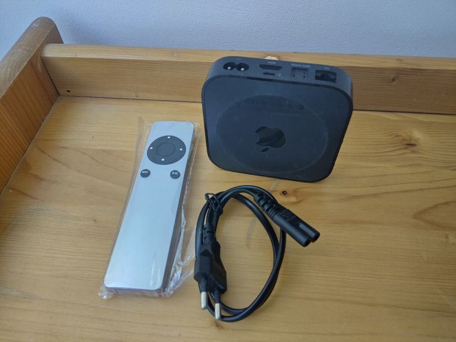 Продавам Apple TV (3rd Generation) – Модел A1469 | Перфектен за AirPlay