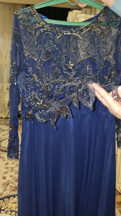 продается новые женское вечернее платье 120 $