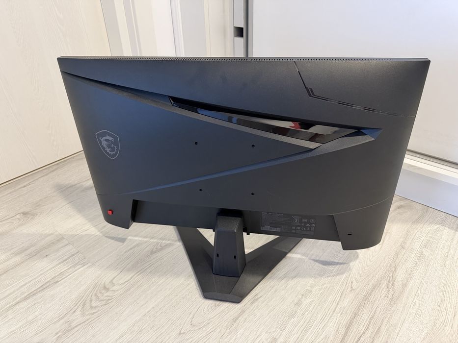 Monitor Gaming MSI MAG 274F FULL HD , 200Hz ,1ms ca nou