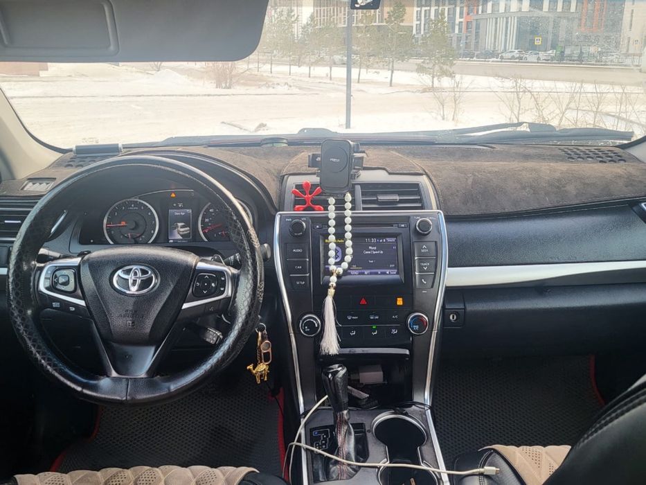 Toyota Camry 2017г