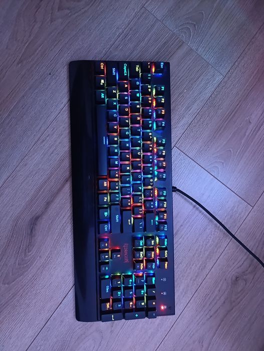 Tastatură mecanica Redragon