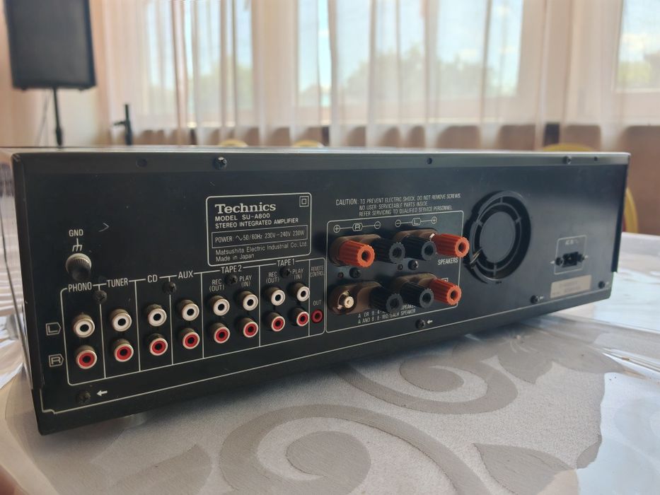 Vand amplificator technics su-a800