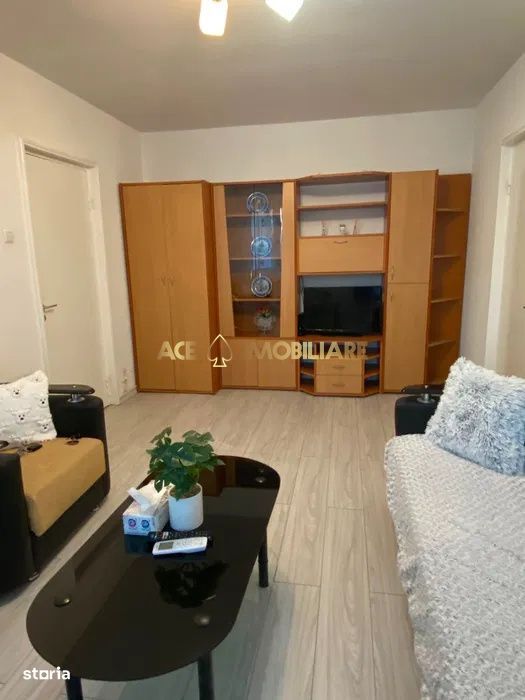 2 Camere de inchiriat | Salajan | Metrou |