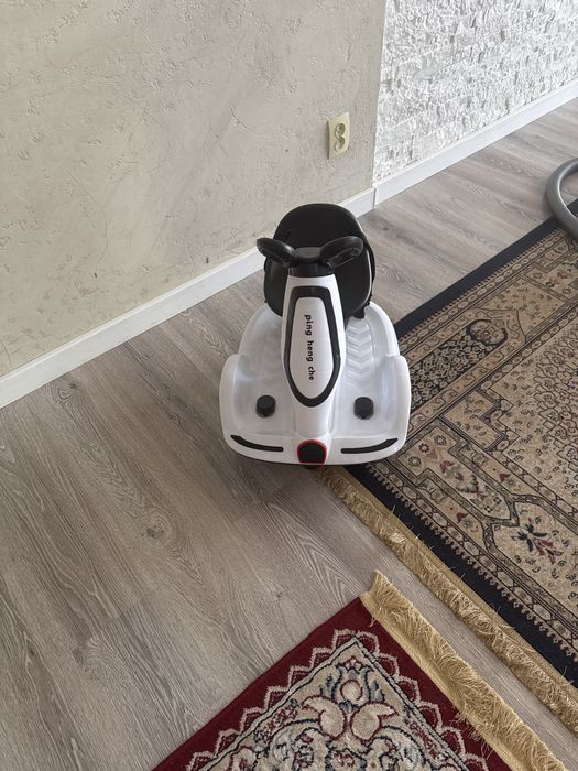 Машина электронная детская