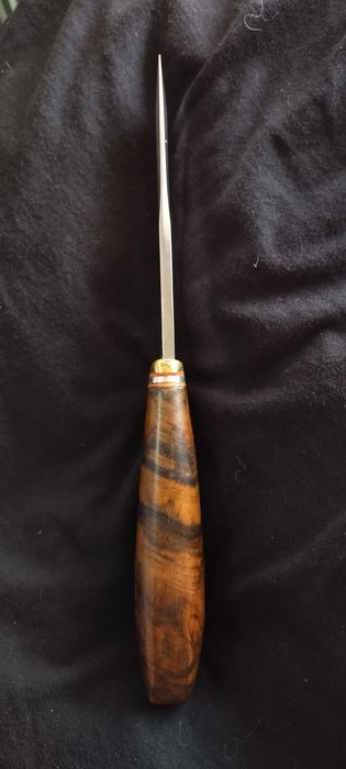 Ловен нож ръчна изработка