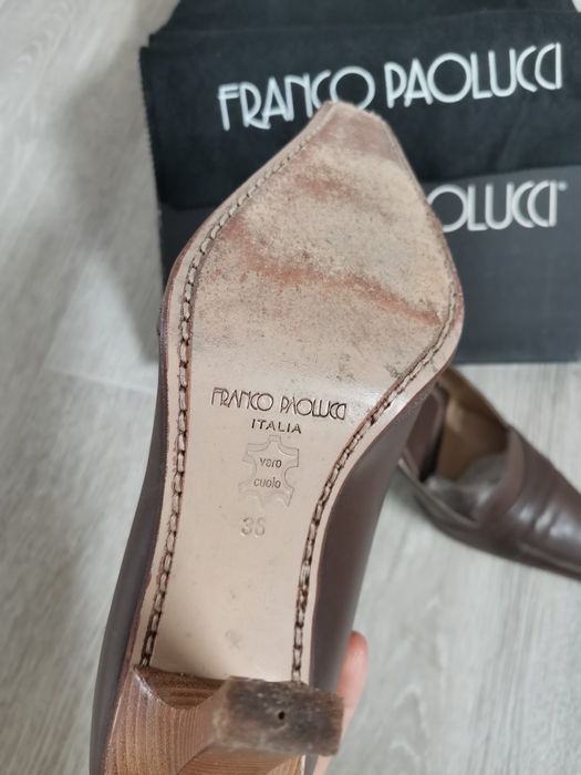 Pantofi nr 36 din piele naturala