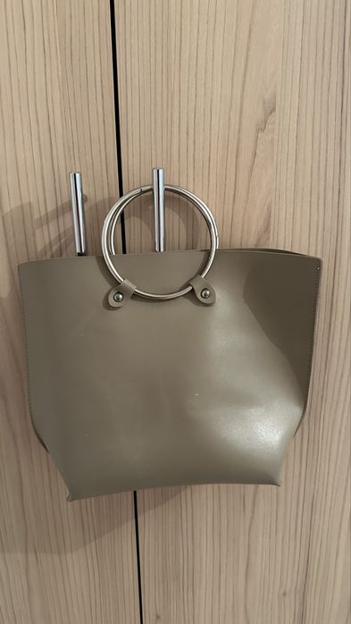 Продам сумку в хорошем состоянии