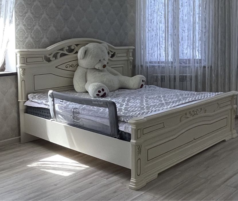 Спальний гарнитур рамина