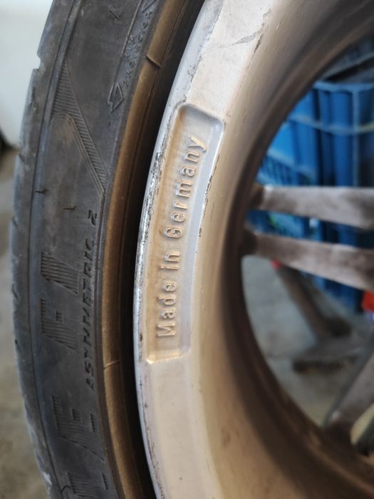 Джанти за Мерцедес AEZ 18 цола с гуми