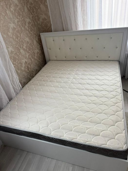 Продам кровать б/у