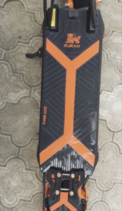Trotineta kukirin g2 max(scaun si incarcator incluse)
