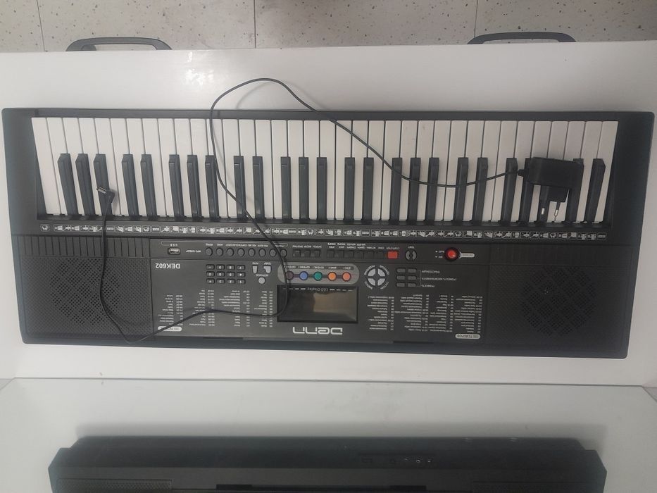 Синтезатор синтезатор