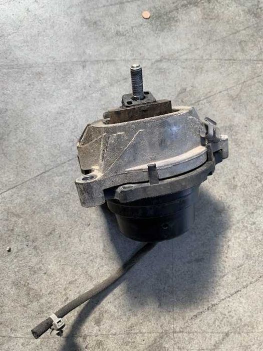 Tampon motor stanga Bmw seria 3 F30/F31, 4 F32 xdrive N57 cod 6785713