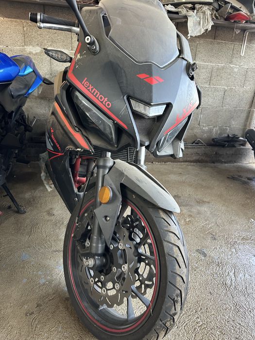 Lex moto lxr 125