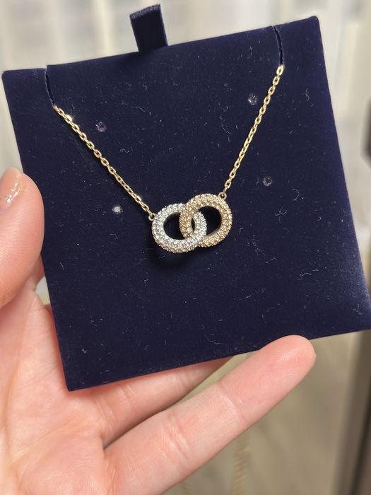 Swarovski колие