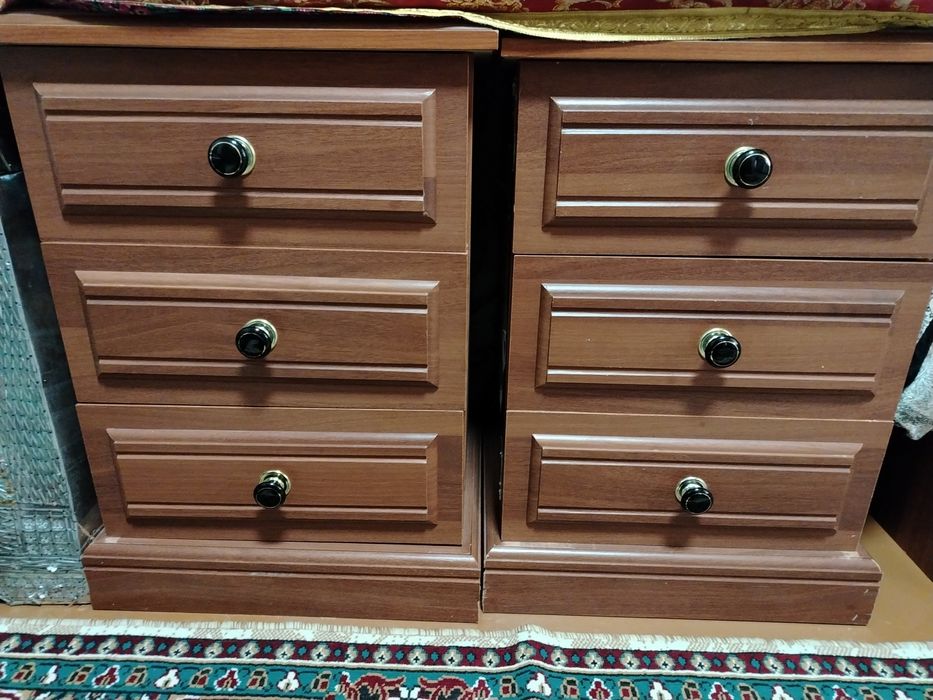 Спальный гарнитур