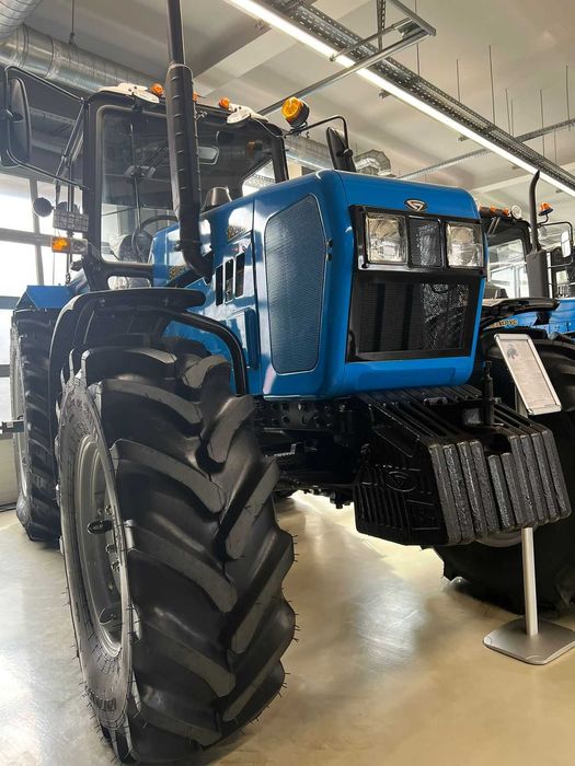 Трактор МТЗ Беларус-1221Т с тропическим радиатором и доп. топ баком