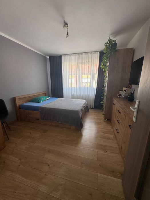 Vând garsonieră renovată complet, mobilată și utilată – zona UTA, Arad