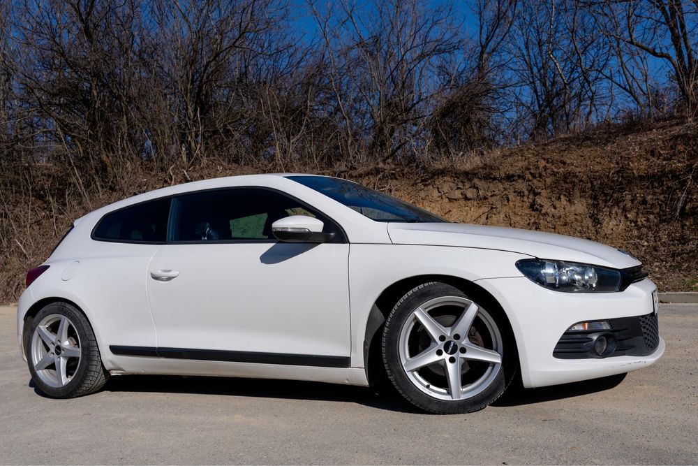 Volkswagen Scirocco 2.0d 140cai 2010