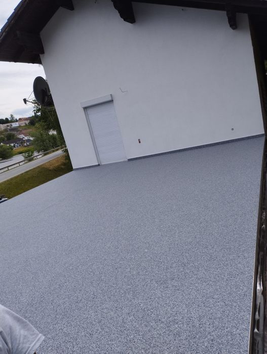 Pardosea cu piatră naturală