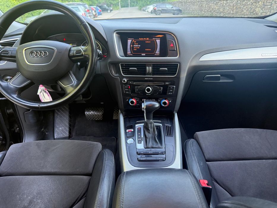 Audi Q5 S-Line 2.0 diesel 190 cai QUATTRO full!