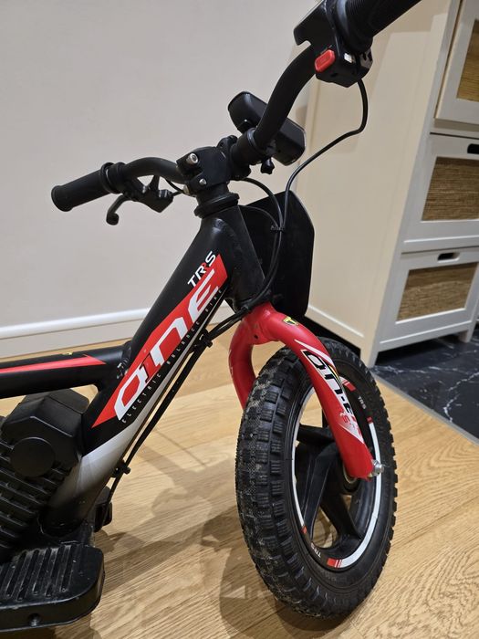 Bicicleta Electrica Trrs One 12''