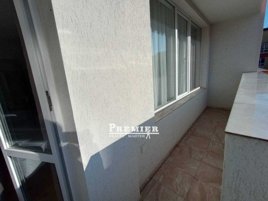 Продава се Двустаен апартамент в Поморие - 61 кв.м за 1550 €/кв.м - Снимка #2