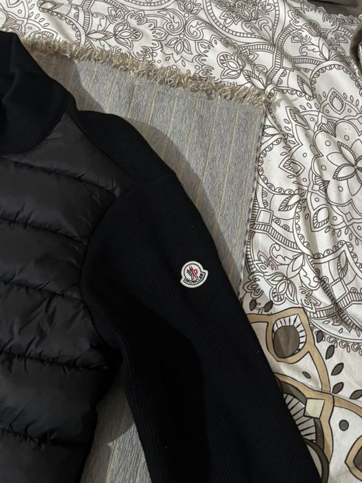 Куртка от Moncler