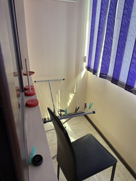 Vand apartament 2 camere piata mare