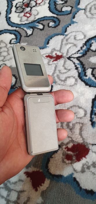 Telefon Nokialar sotiladi