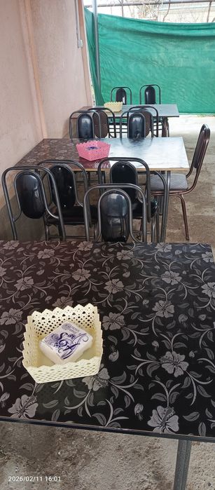 Стол ва стуллар.