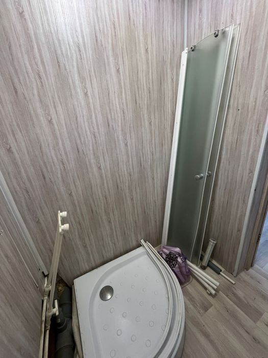 Душевая кабинка