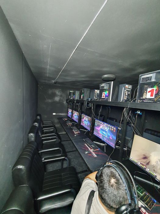 10ta FULL Komplekt Kompyuter Sotiladi