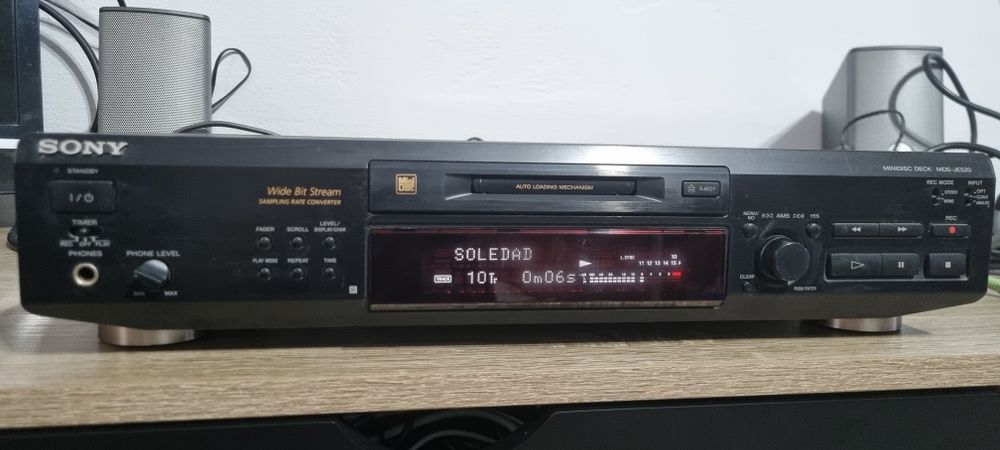 Player minidisc Sony MDS JE 520, perfecta stare