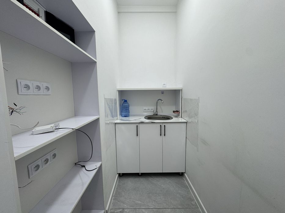 Яккасарай | Ракат - Продается нежилое помещение вдоль дороги 66м2