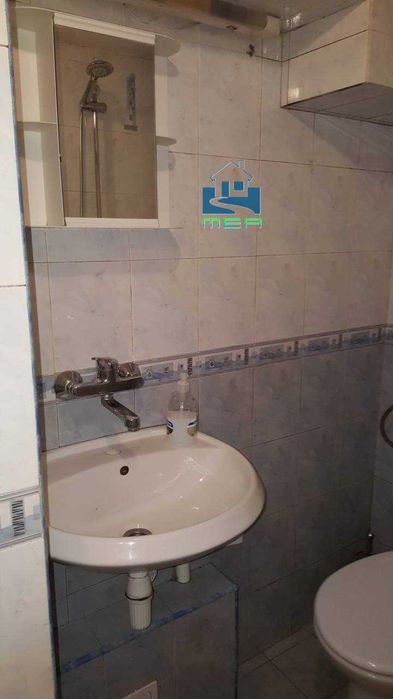 Дава се под наем Едностаен апартамент в Плевен, Сторгозия - 40 кв.м за 193.8 € - Снимка #7