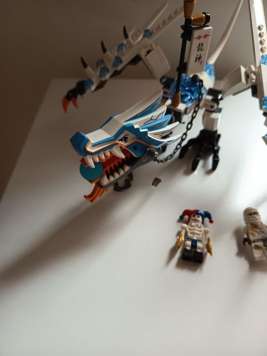 Lego ninjago 2260- Ice dragon attack