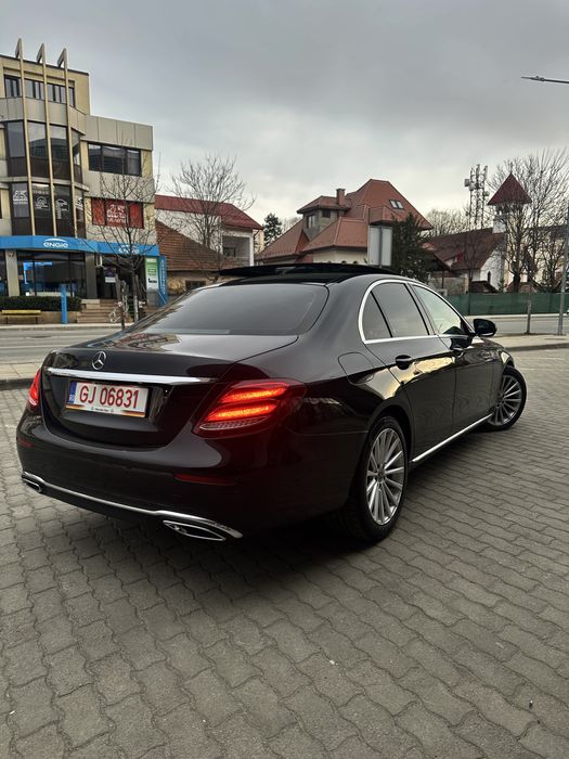 MERCEDES-BENZ E-Class 2018 — imagine 2