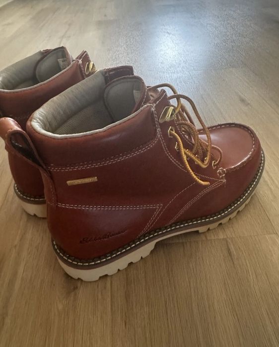 Ghete bărbătești Eddie Bauer din piele naturală