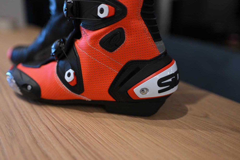 Cizme ghete moto sport Sidi Mag-1 air nr.43 impecabile (nu dainese,alpinestars,revit,tcx)