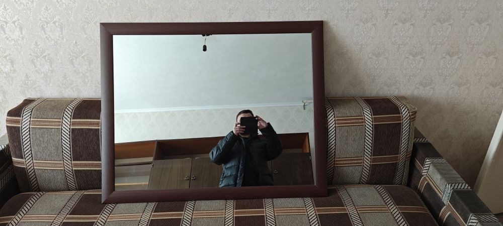 Продается зеркало