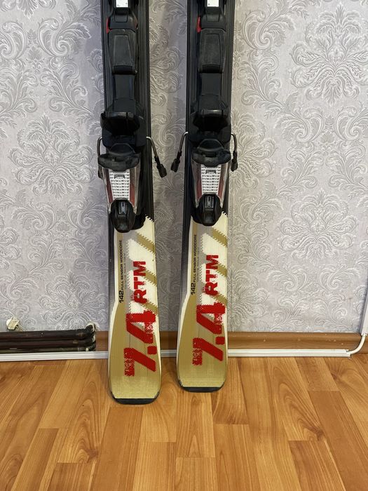 Schiuri 142 cm volkl  RTM 4 skiuri adulti