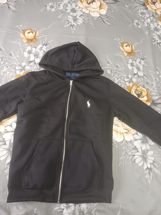 Hanorac negru simplu